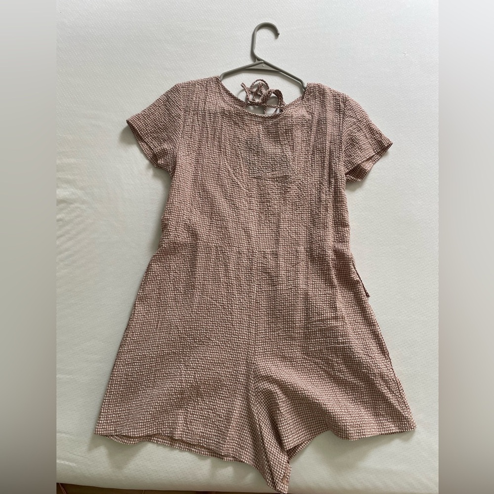 Nunui women’s size 8 (2-4 US) romper